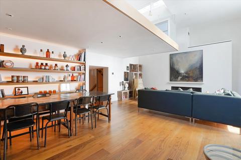 2 bedroom terraced house for sale, Clarkes Mews, London, W1G