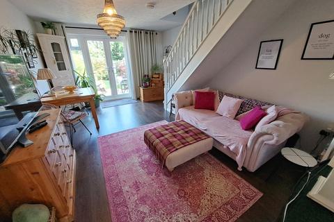 31 Eden Close, Stone Cross, Pevensey, BN24 5EX
