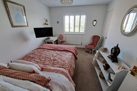 31 Eden Close, Stone Cross, Pevensey, BN24 5EX