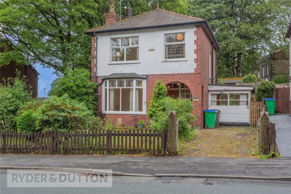 Wardle Road, Wardle, Rochdale, Greater Manchester, OL12 3 bed detached
