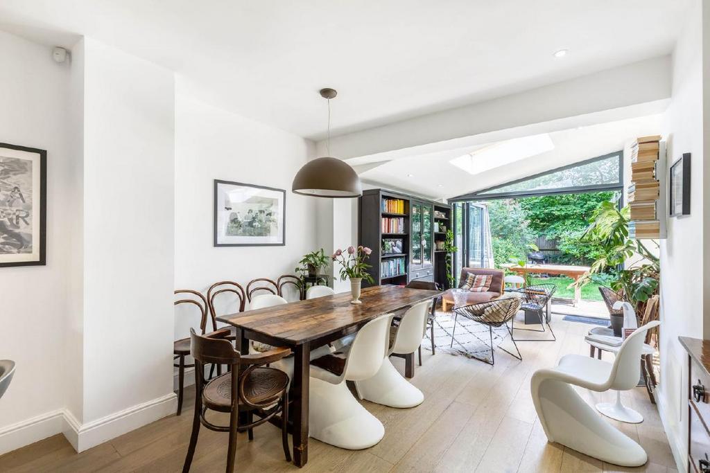 Dover House Road, Putney 3 bed end of terrace house for sale - £925,000