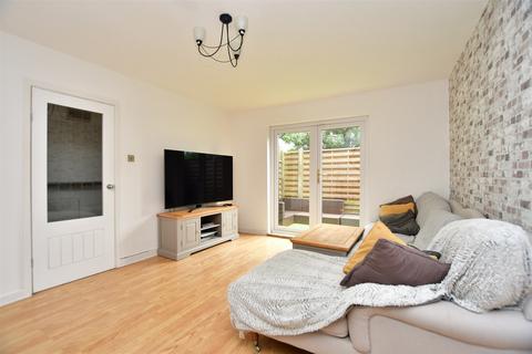 2 bedroom semi-detached house for sale - Rocfort Road, Snodland, Kent