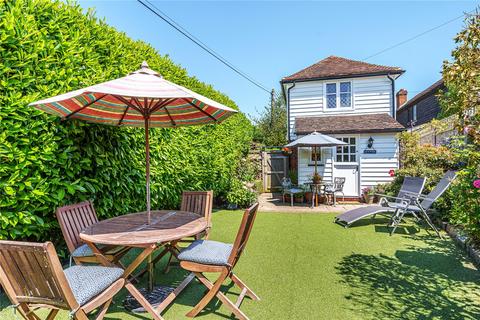 2 bedroom detached house for sale, Mill Street, Iden Green, Cranbrook, Kent, TN17