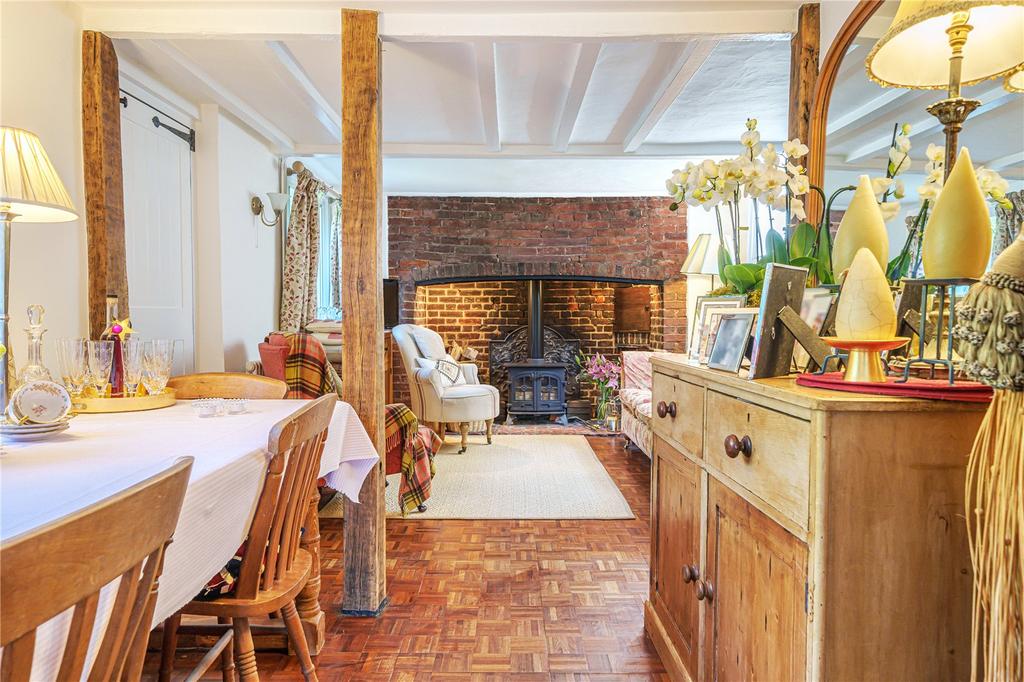 Dining/Sitting Room