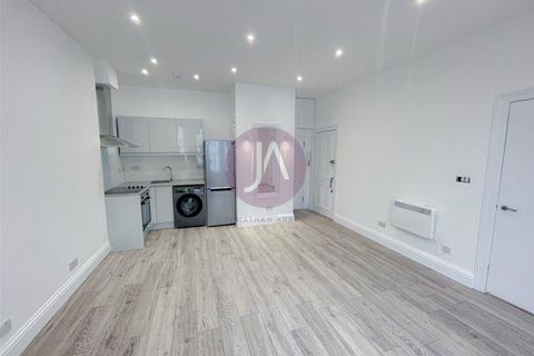 1 bedroom apartment to rent, Sinclair Gardens, Shepherds Bush, London, W14