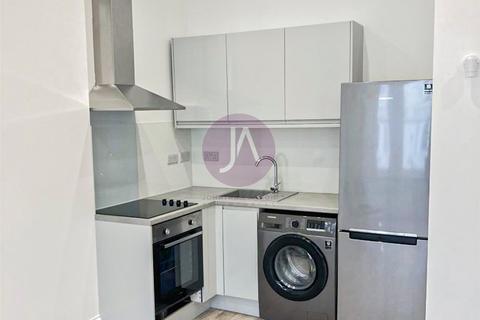 1 bedroom apartment to rent, Sinclair Gardens, Shepherds Bush, London, W14