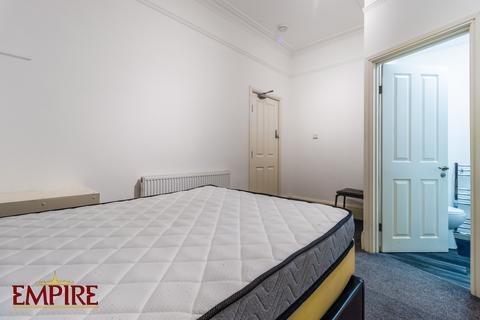 1 bedroom in a house share to rent - Hart Road, Erdington, B24 9ES