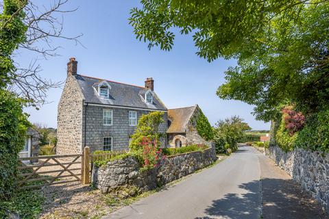 4 bedroom detached house for sale, Rue De La Claire Mare, St. Pierre du Bois, Guernsey