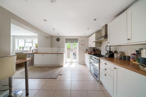 58 Berry Hill Crescent, Cirencester, GL7 2HG