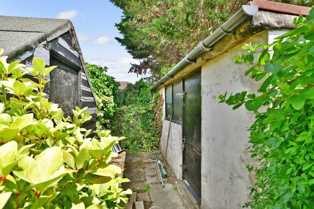 Workshop/Outbuildings