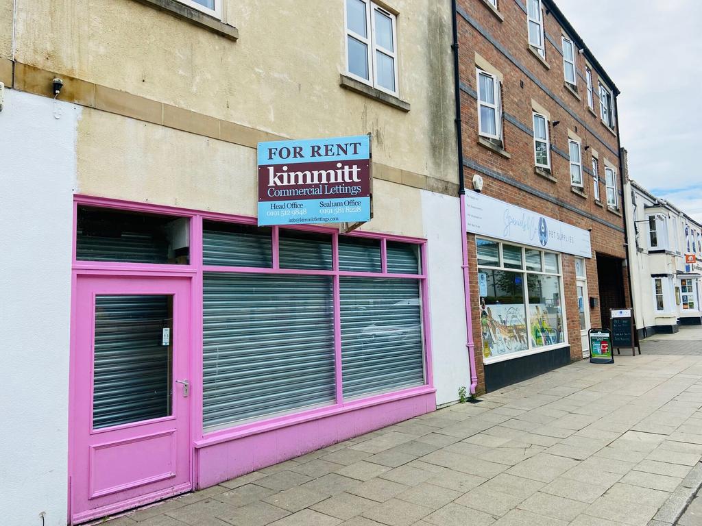 South Burns, Market Place, Chester Le... Office £850 pcm (£196 pw)