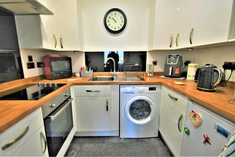 2 bedroom apartment for sale, Baddow Road, Chelmsford, Essex, CM2