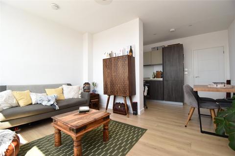 1 bedroom apartment to rent, Meadow Walk, Chelmsford, Essex, CM1