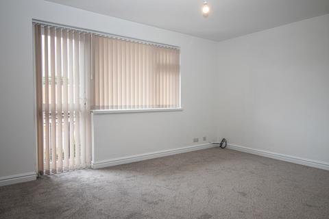 2 bedroom apartment to rent, Thornhill Court, Heol Llanishen Fach