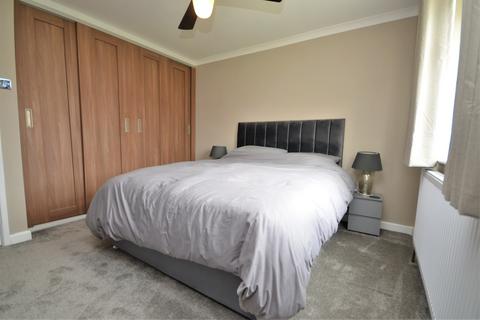 3 bedroom bungalow for sale - Lucerne Road, Elmstead, Colchester, CO7
