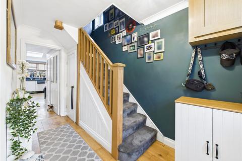 3 bedroom semi-detached house for sale, Mercers Way, Colchester, Essex, CO1