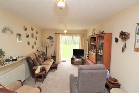 1 bedroom apartment for sale - Exeter Drive, Colchester, CO1