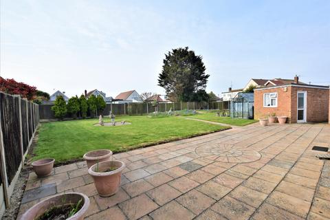 16 Dulwich Road, Holland-on-sea, Clacton-on-sea, CO15 5NA