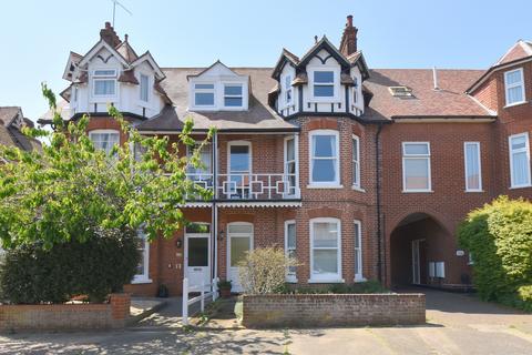 6 bedroom house for sale, Queens Road, Felixstowe, IP11