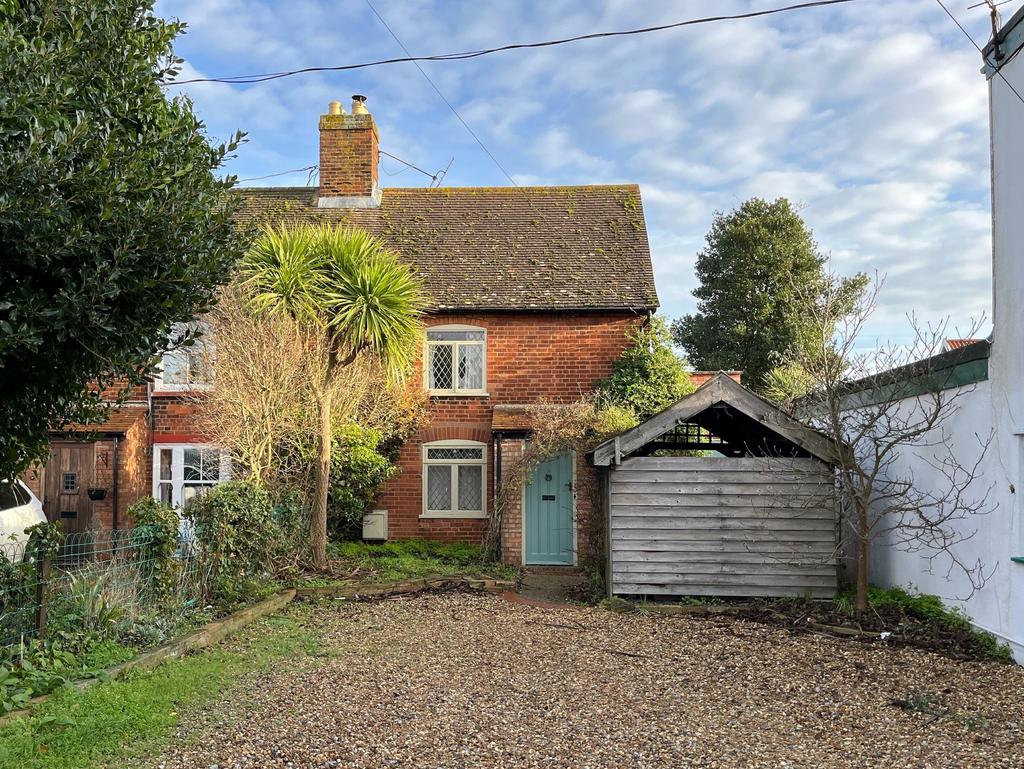 High Road, Trimley St. Martin, Felixstowe, IP11 4 bed house for sale