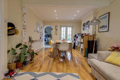 3 bedroom semi-detached house for sale, Malling Street, Lewes