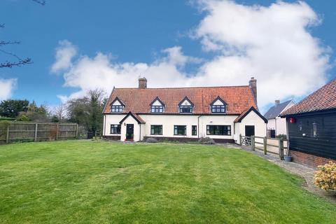 4 bedroom detached house for sale, The Green, Ashbocking, Ipswich, IP6