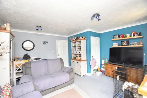 3 bedroom end of terrace house for sale - Forester Close, Pinewood, Ipswich, IP8