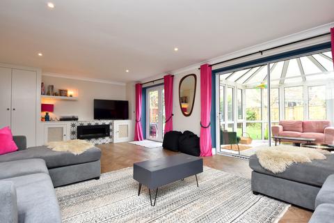 2 Berkeley Close, Ipswich, IP4 2TS