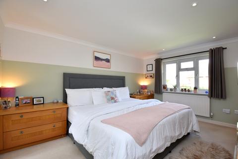 2 Berkeley Close, Ipswich, IP4 2TS