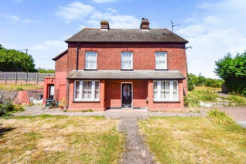 4 bedroom detached house for sale, Wethersfield Road, Sible Hedingham, Halstead, CO9
