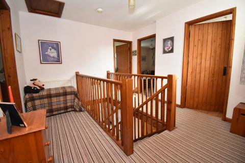 15 Maltings Close, Bures, CO8 5EJ