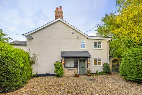 5 bedroom detached house for sale, Sudbury Road, Bures, CO8