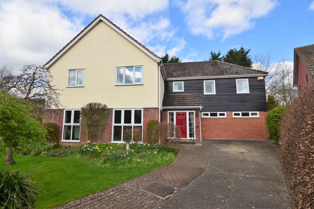 Kings Meadow, Great Cornard, Sudbury, CO10 5 bed detached house for