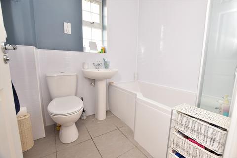 4 bedroom end of terrace house for sale, Head Way, Sudbury, Suffolk, CO10