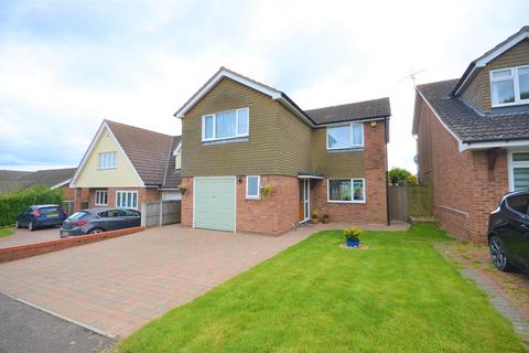 24 Heathfields, Eight Ash Green, Colchester, CO6 3QP