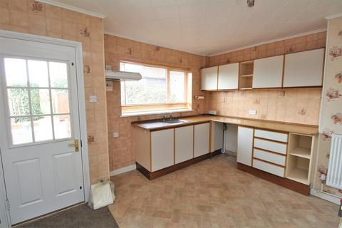 3 bedroom bungalow for sale, Colne Park Road, White Colne, Colchester, CO6