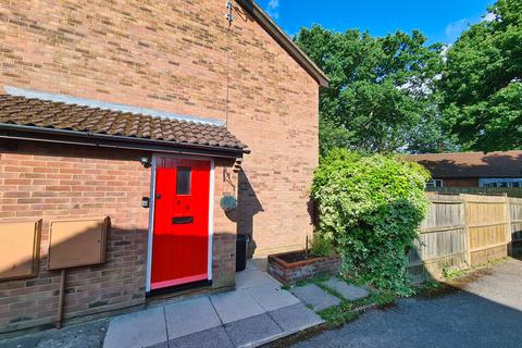 49 Alfred Close, Totton, Southampton, SO40 8TD