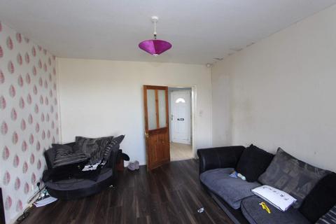 3 bedroom terraced house for sale - Gainsborough Drive, Kirkholt, Rochdale