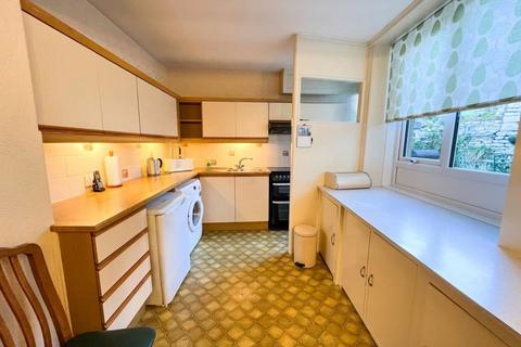 2 Exchange, Honley, Holmfirth, HD9 6AY