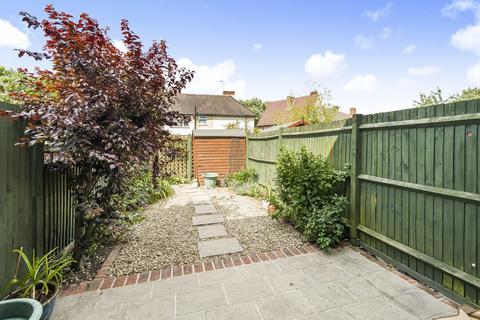 42 Shirley Crescent, Beckenham, BR3 4AZ