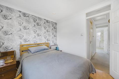 42 Shirley Crescent, Beckenham, BR3 4AZ