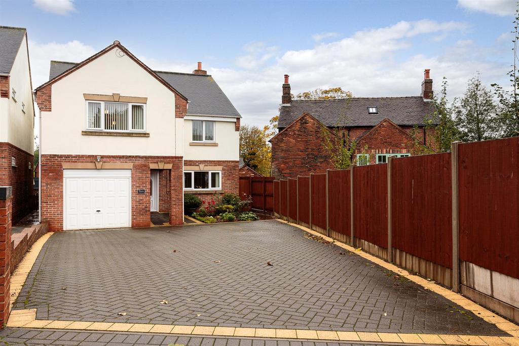 Cheadle Road, StokeonTrent ST11 5 bed detached house for sale £375,000