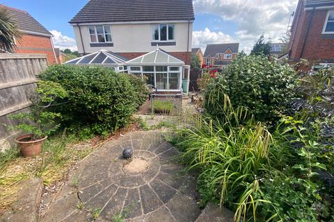 18 Blackbrook Drive, Ruabon, Wrexham, LL14 6BP