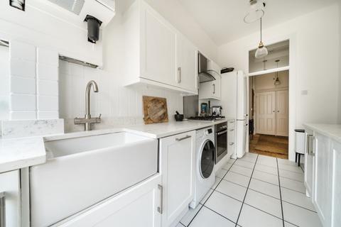 Flat 6, 22 Carlton Road, Sidcup, DA14 6AH