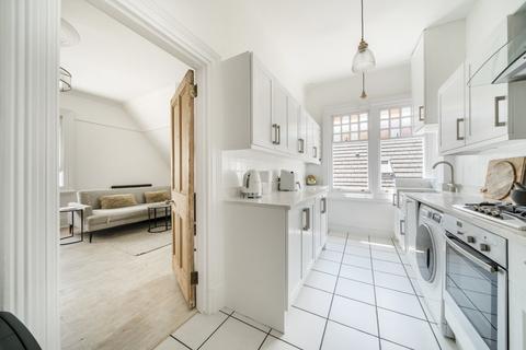 Flat 6, 22 Carlton Road, Sidcup, DA14 6AH