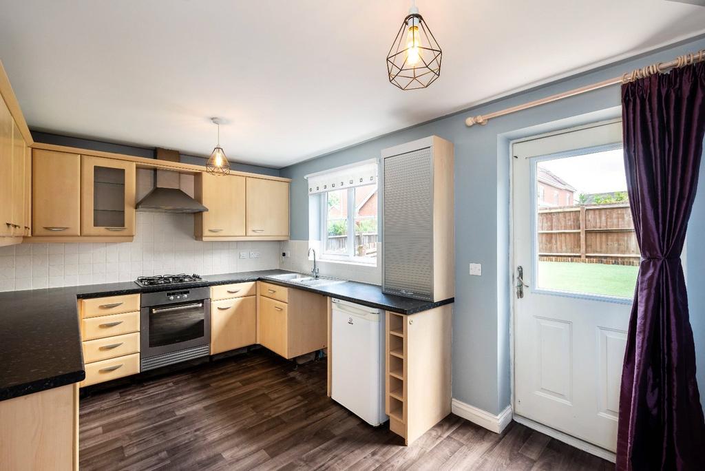 Princess Drive, Sovereign Park, York... 3 bed house to rent £1,400