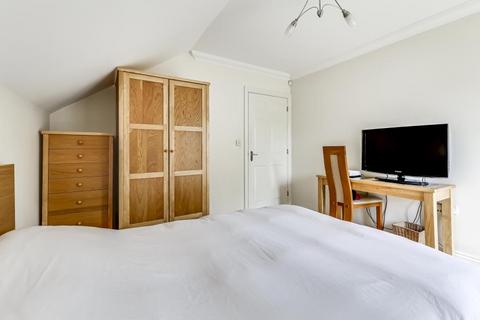 1 bedroom in a flat share to rent - The Ridgeway, Enfield, EN2
