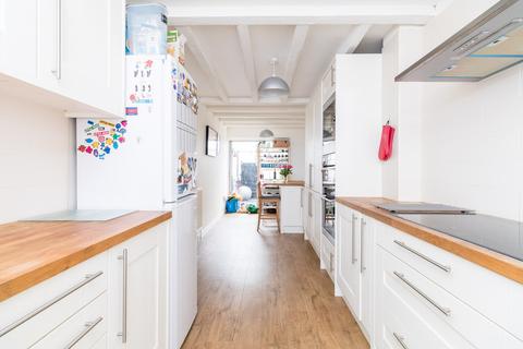 19 Honeypot Close, Rochester, ME2 3DU