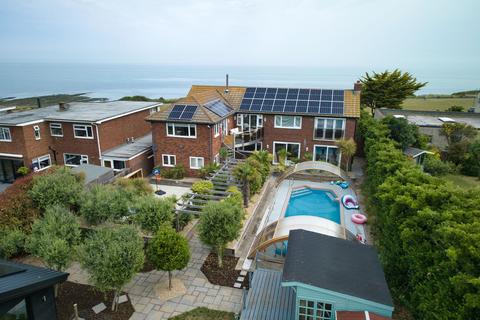 4 bedroom detached house for sale - Marine Drive, Broadstairs, CT10