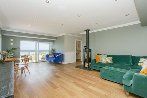 4 bedroom detached house for sale - Marine Drive, Broadstairs, CT10